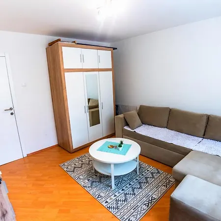 Apartment Studio Center Of *